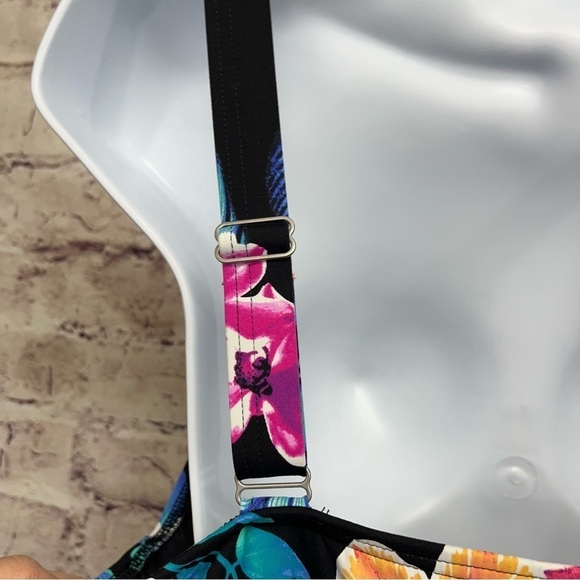 Land’s End Black Floral Swim Tankini Top - Picture 6 of 10